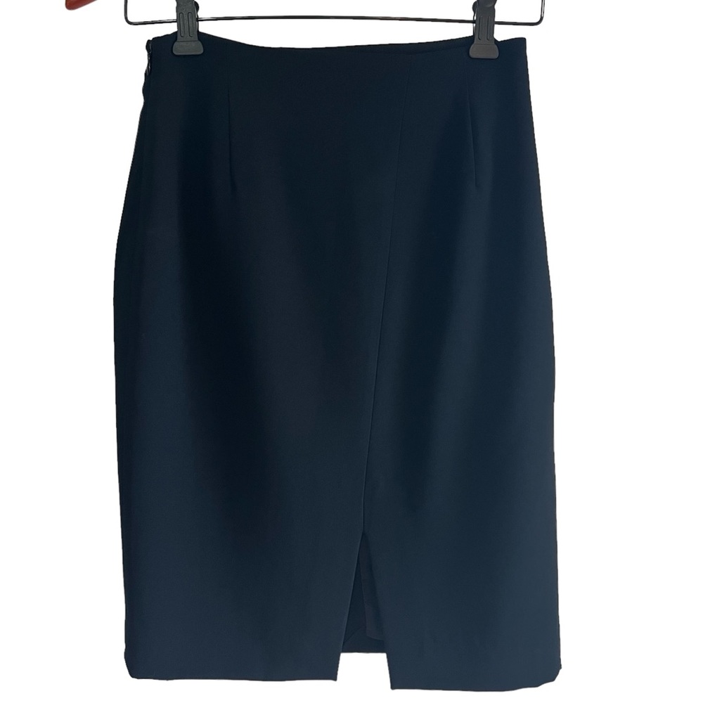 Babaton Black Knee-Length Pencil Skirt